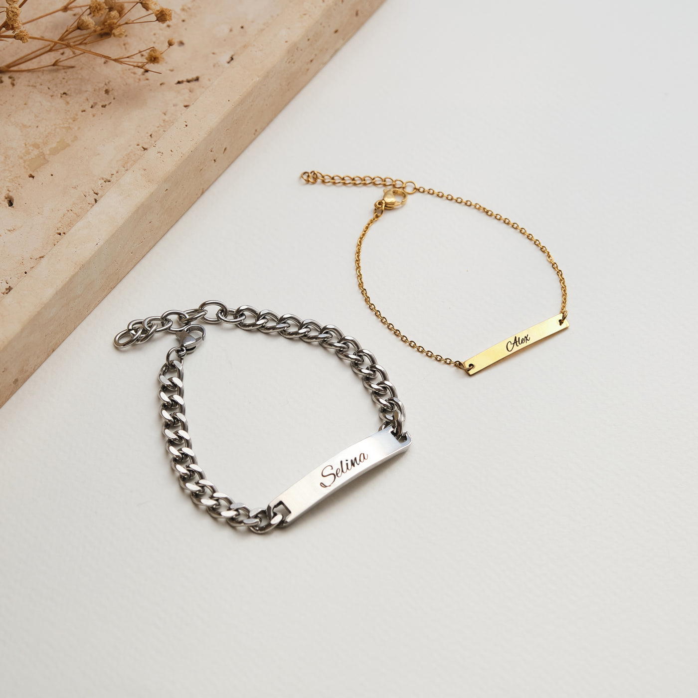 Bar Partnerarmband mit Gravur